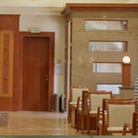 Elpida City Hotel Серрес Екстер'єр фото