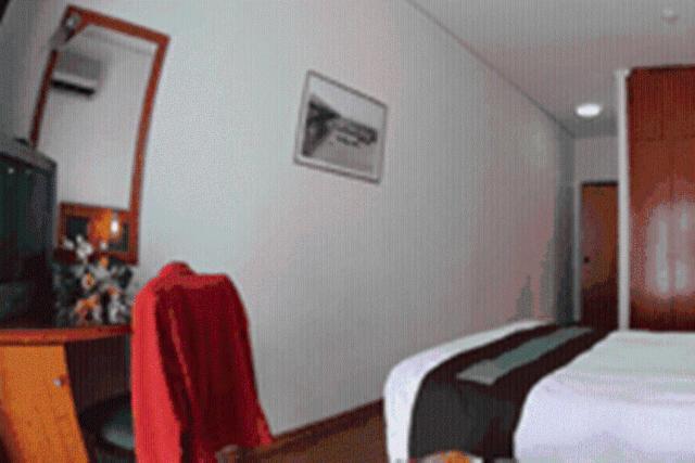 Elpida City Hotel Серрес Номер фото